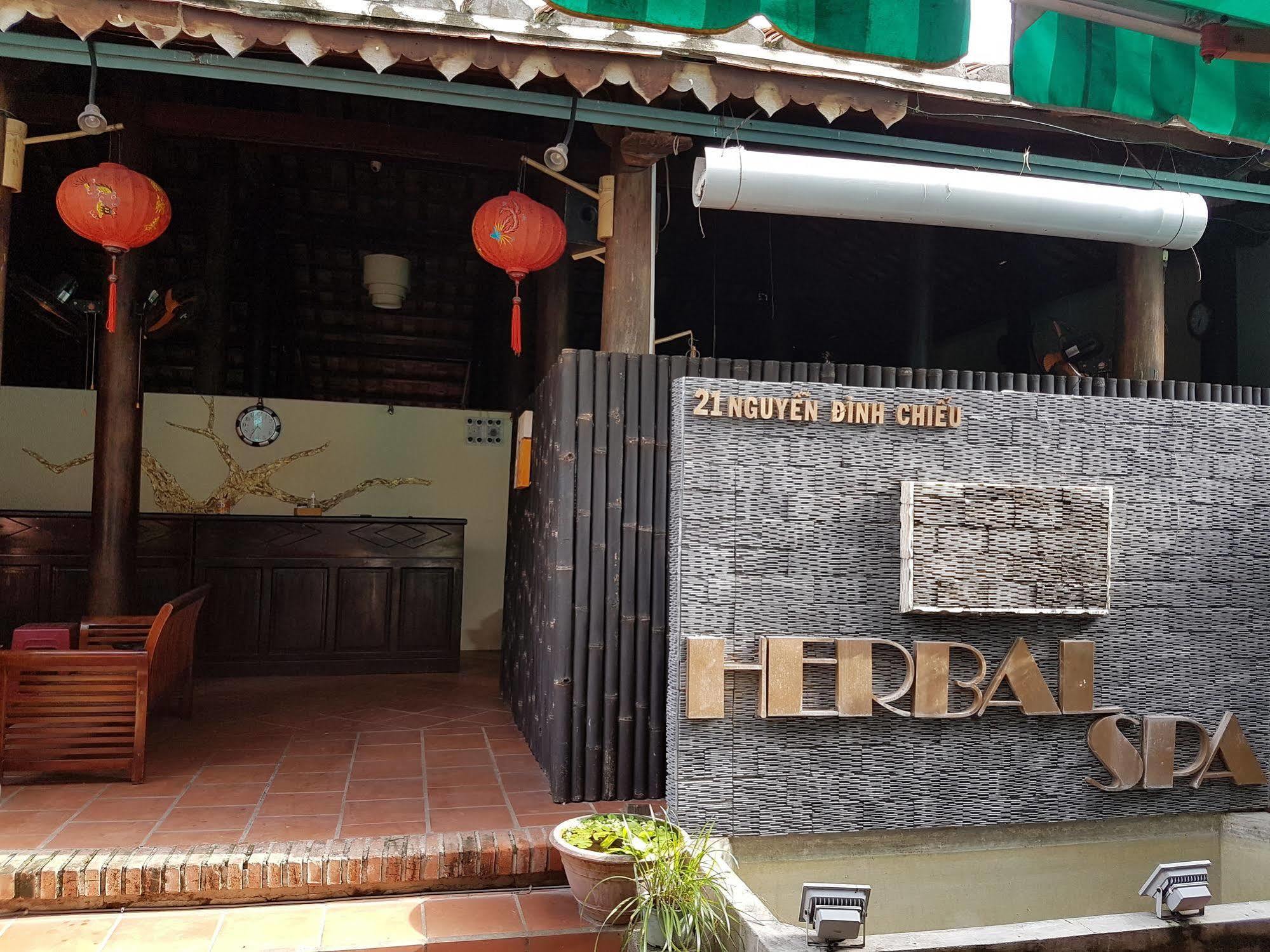Herbal Hotel & Spa Phan Thiet Bagian luar foto
